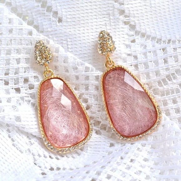 Jewelry - New Pink Rhinestone Earrings​